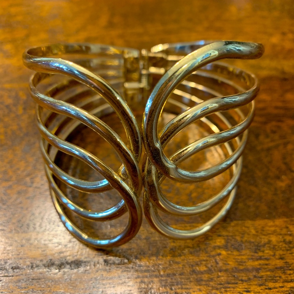 Gold Hinged Bangle Bracelet